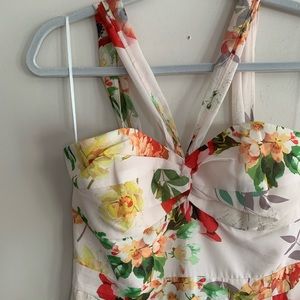 host pick // NWT yumi Kim floral spring dress